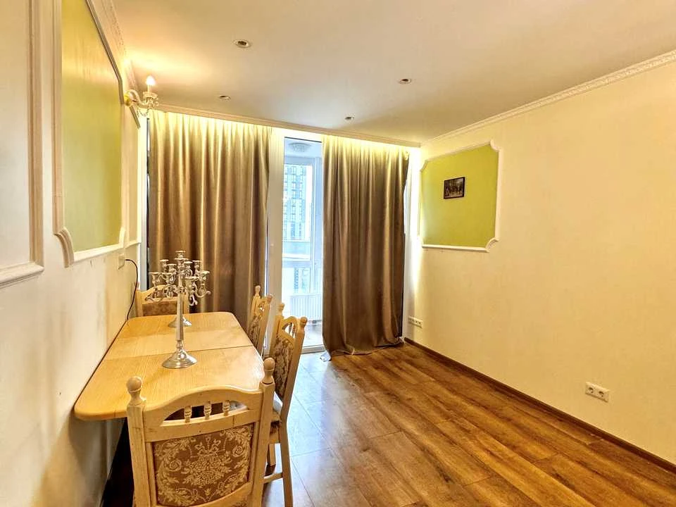 Apartment. Zarychna st. Kyiv