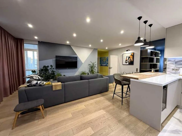 Apartment. Zolotoustyevska st., Kyiv