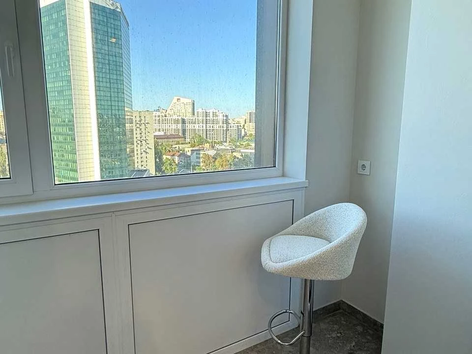 Квартира. Київ, Берестейський просп.
