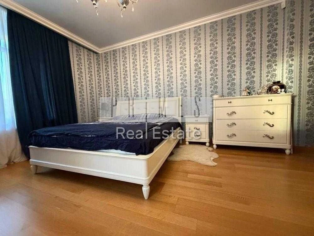 Sale of a 3-room apartment, New Poperzky Lipki residential complex, Andriy Verkh Street