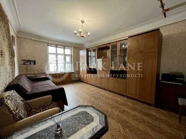 Lobanovsky Prospect, 2 rooms, Sevastopol Square, Air Force Square