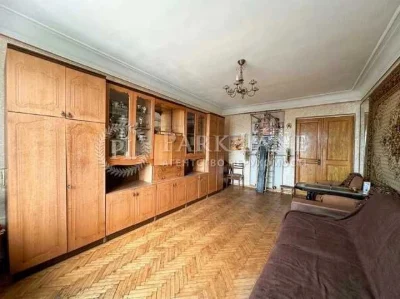 Lobanovsky Prospect, 2 rooms, Sevastopol Square, Air Force Square