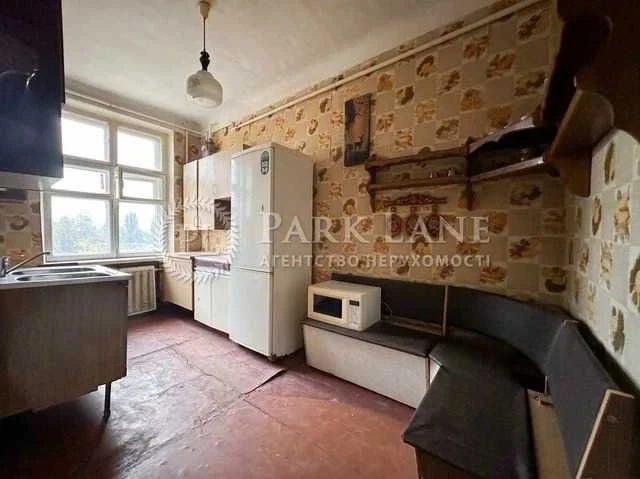 Lobanovsky Prospect, 2 rooms, Sevastopol Square, Air Force Square