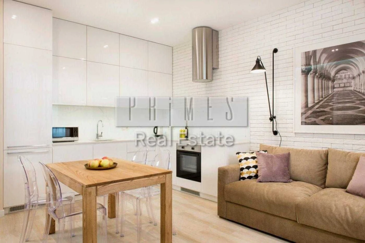 Sale of a 2-room apartment in the Novopecherski Lipy residential complex, Andriy Verkh Street