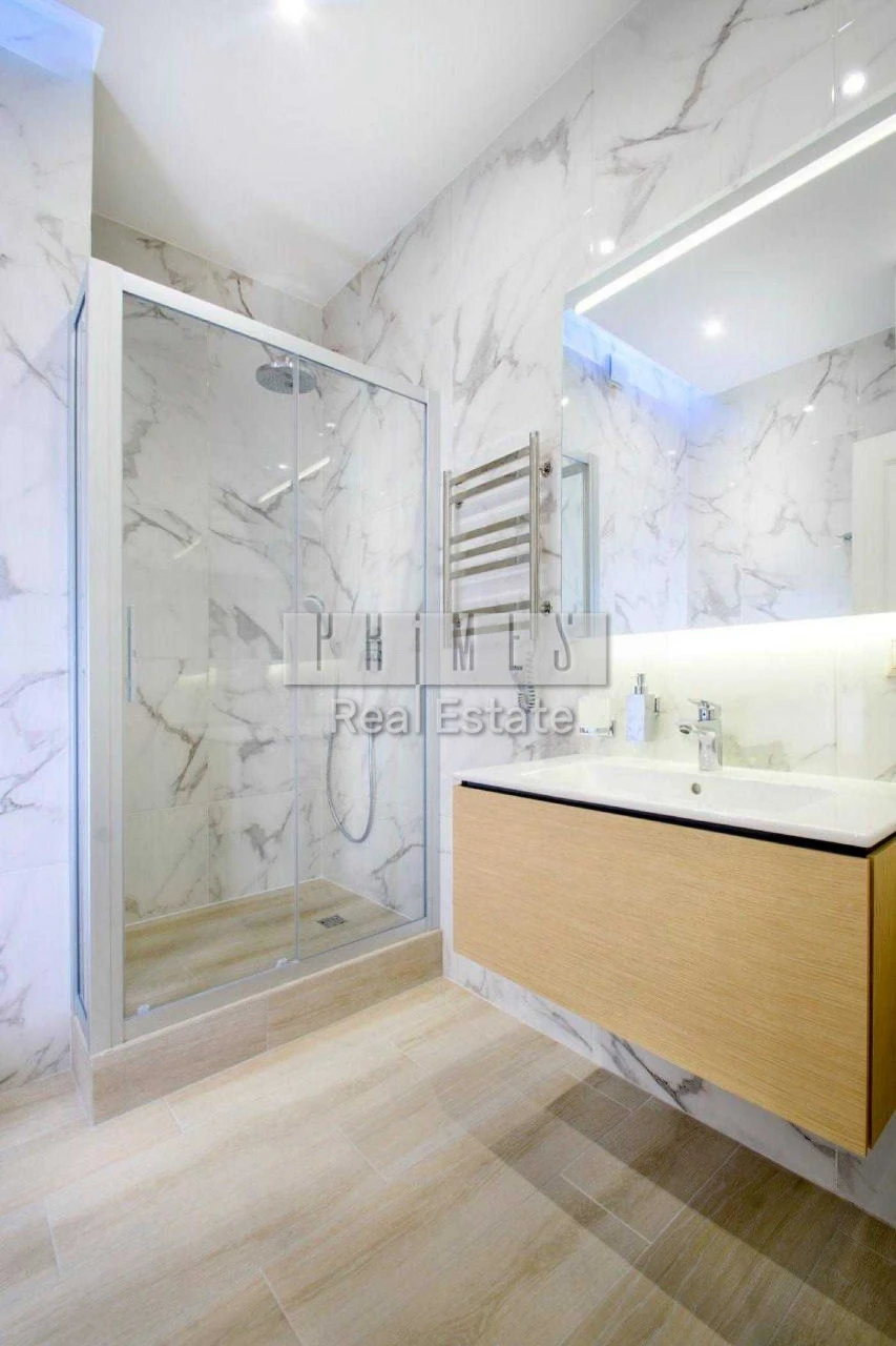 Sale of a 2-room apartment in the Novopecherski Lipy residential complex, Andriy Verkh Street