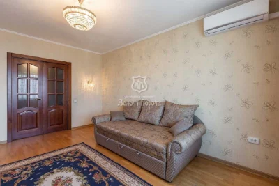 Apartment, 2 rooms. Good condition. Mykola Bazhan Avenue, 9, Kharkiv