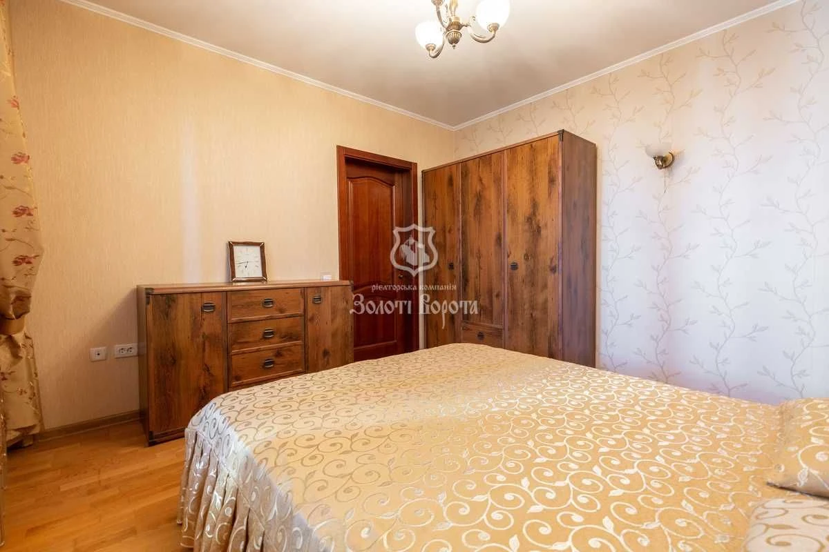Apartment, 2 rooms. Good condition. Mykola Bazhan Avenue, 9, Kharkiv
