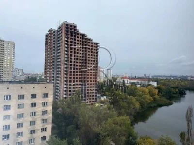 Продаж 3 кімн. квартири за адресою вул. Левка Лук'яненка 2м