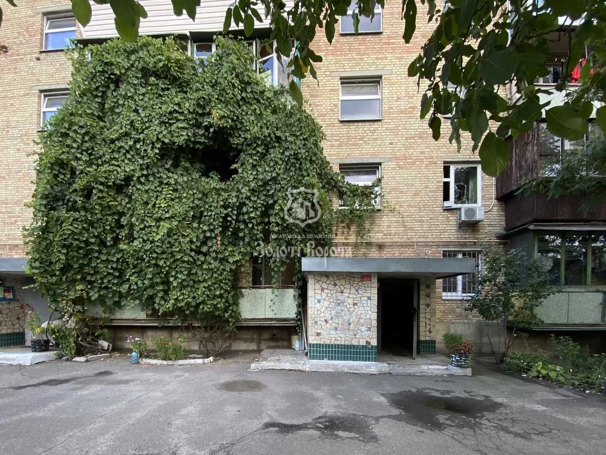 Квартира, 3кв. Під ремонт. Поліська, 1, Нова Дарниця, Дарниць