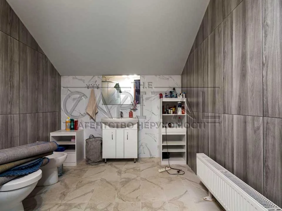 House. Address: Sadova str. Kyiv