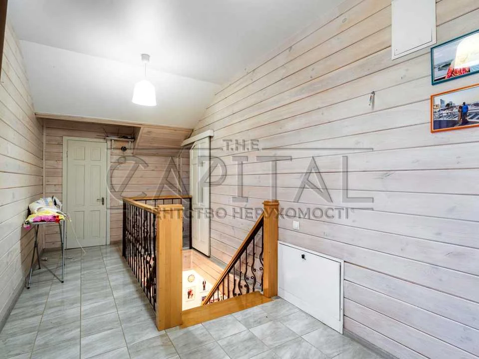 House. Address: Sadova str. Kyiv