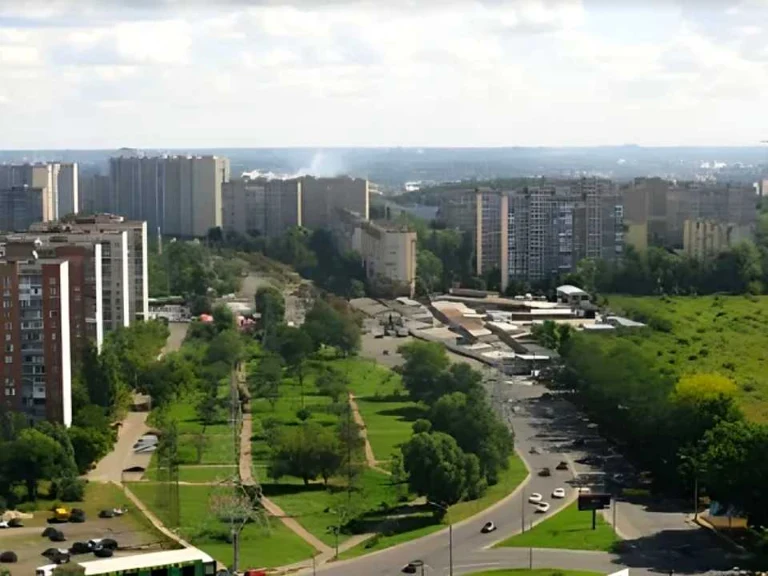 Ділянка. Європейського Союзу проспект, Київ.