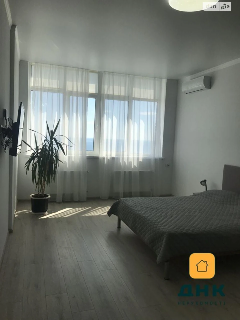 Продажа Квартиры Приморский