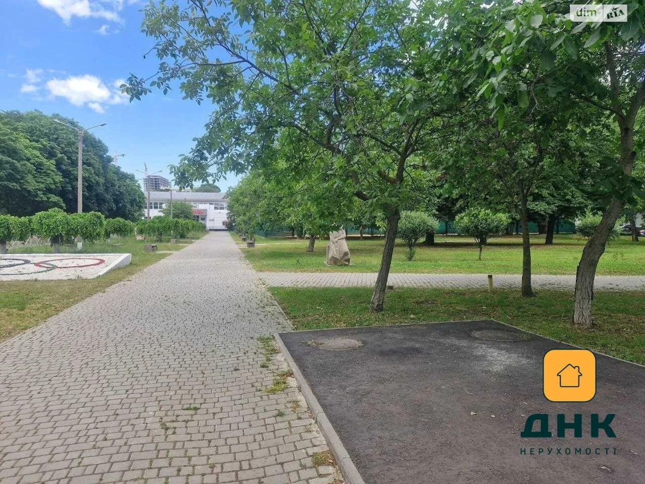 Продажа Квартира Приморский