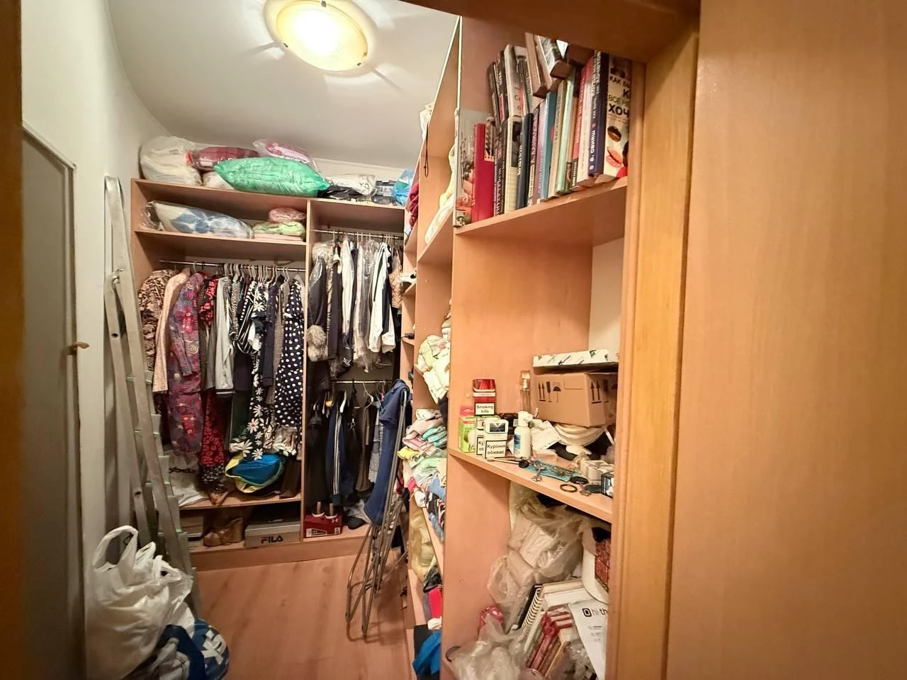 Продається 3-кімнатна квартира на Вузовському, вул. Топольова.