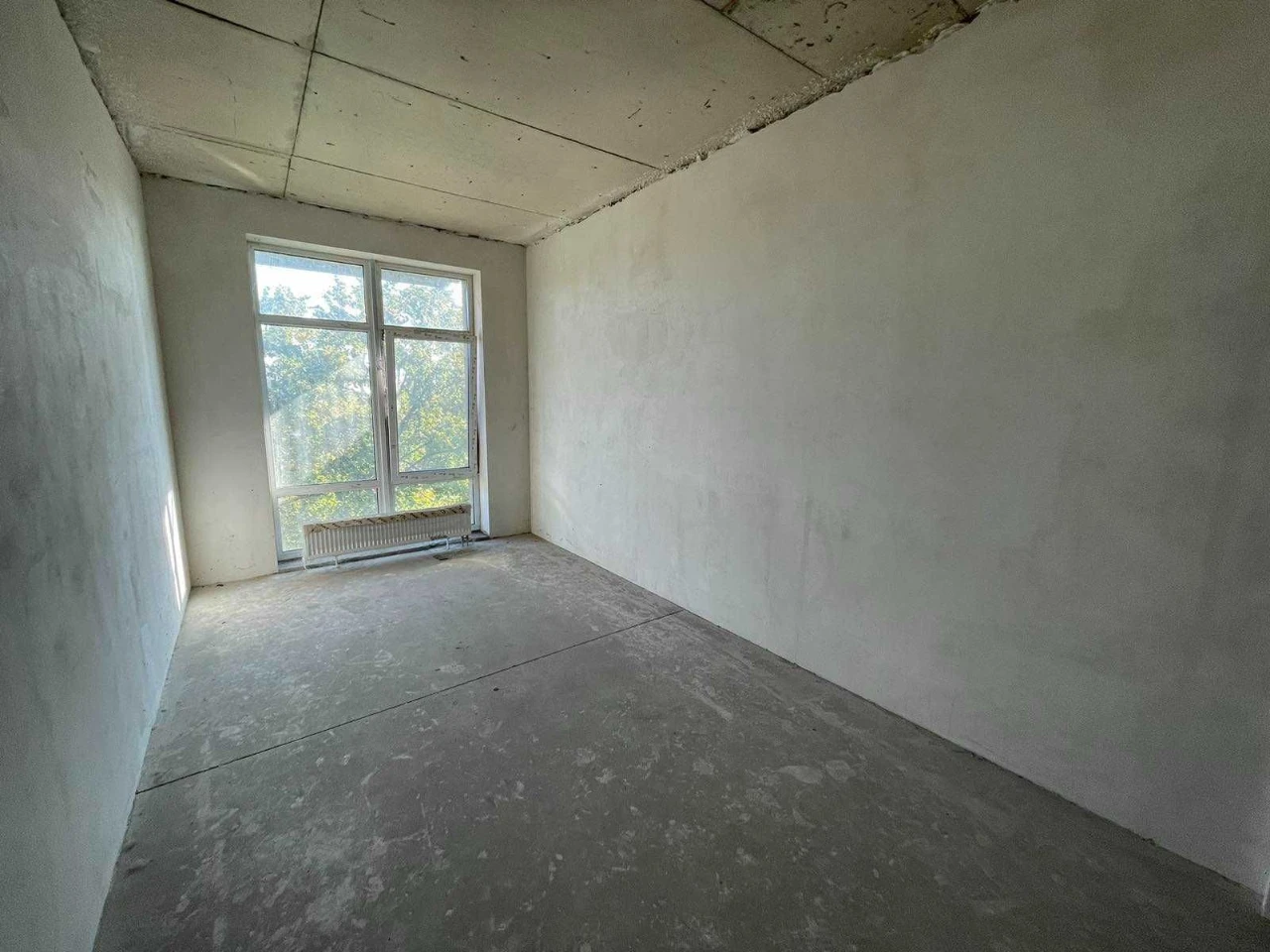 Great Deal! Apartment from 7000 u.o. / Near the Fountain / For Sale