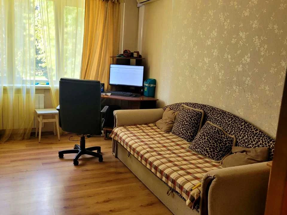 Квартира. Киев, проспект Василия Порика