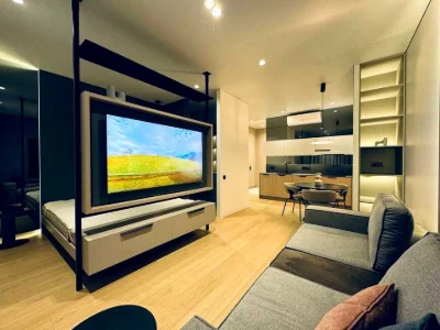 Apartment. Dnipro, Naberezhna Pereomohy st.