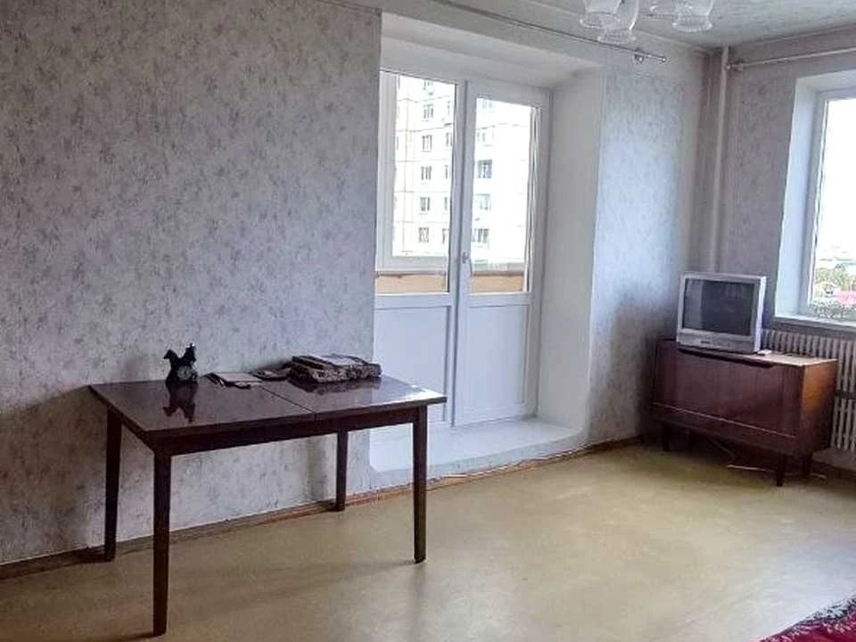 Apartment. Titarenko Street, Kharkiv