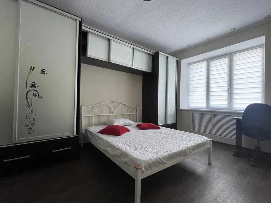 Продаж 3к квартири ЦЕНТРАЛЬНИЙ ПАРК (88277)