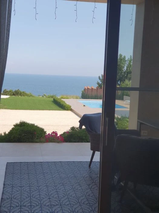 House with a sea view! 5 minutes from Odessa