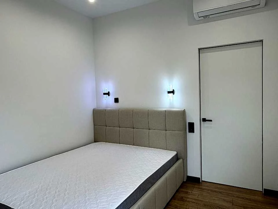 Apartment. Odesa, Dachna St.
