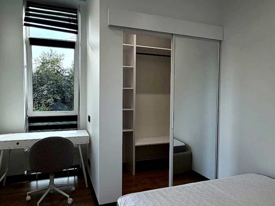 Apartment. Odesa, Dachna St.