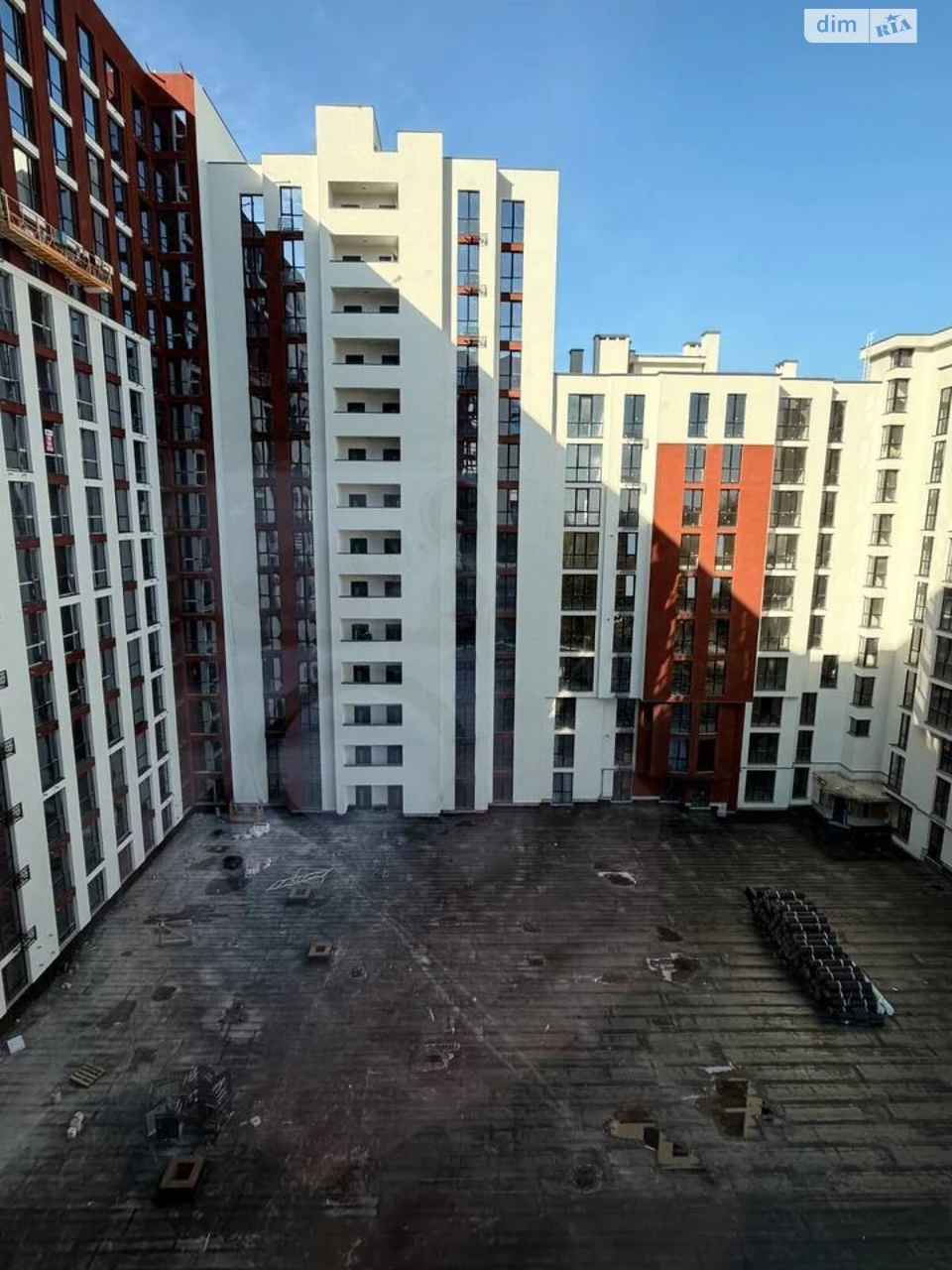 Продается Квартира в Пасічній