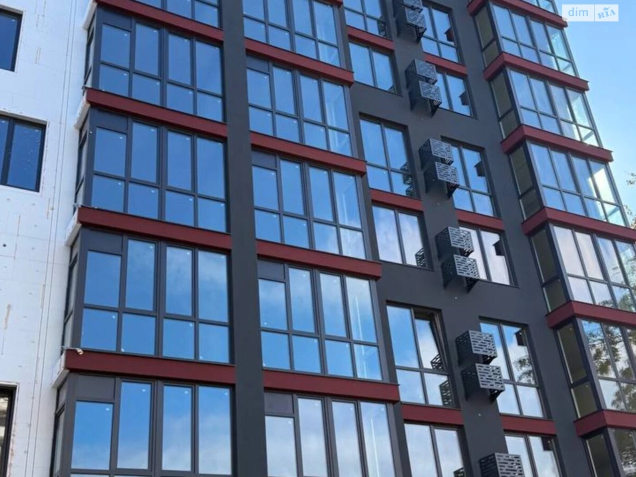Apartment for Sale: Center