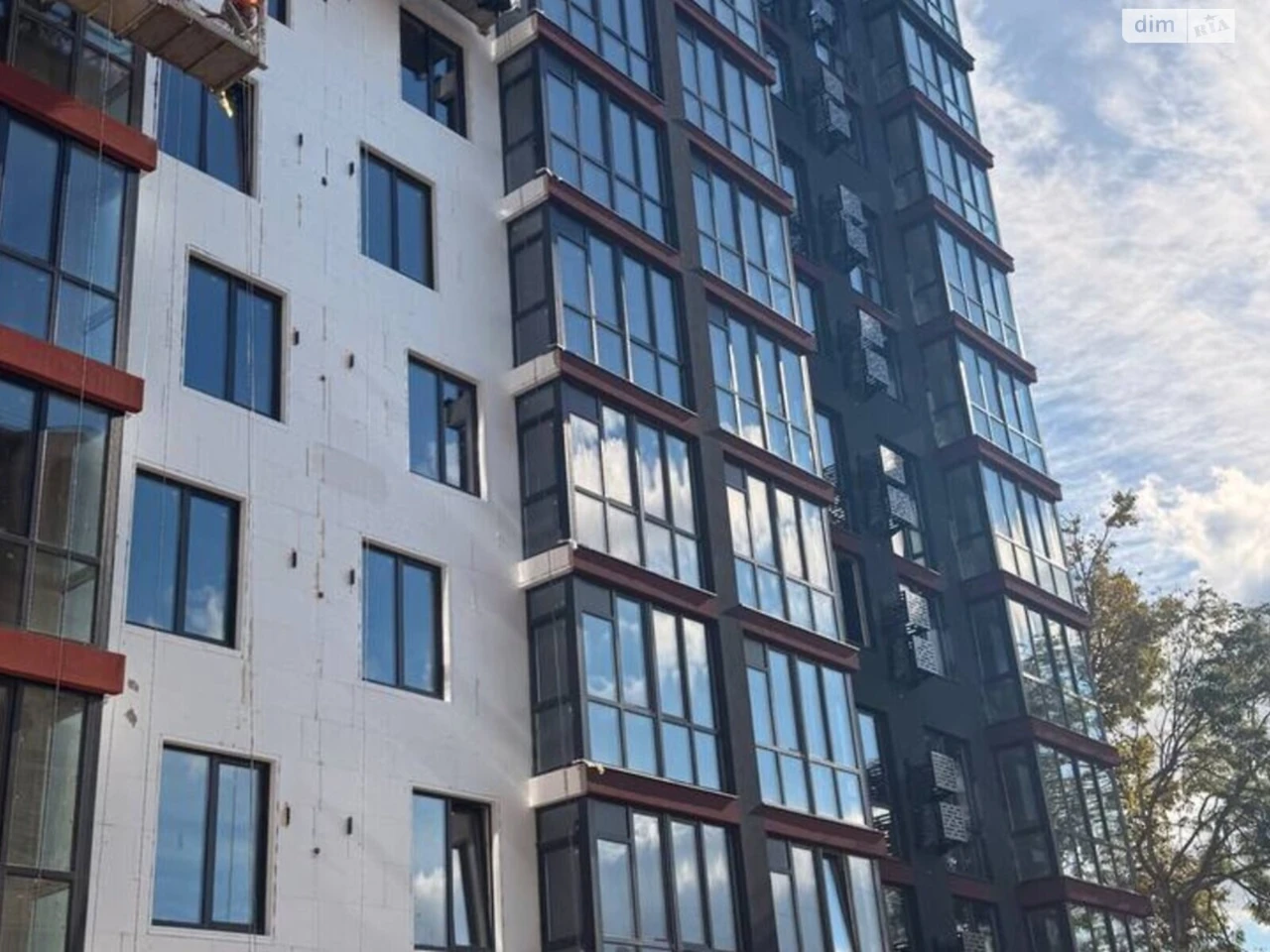 Apartment for Sale: Center