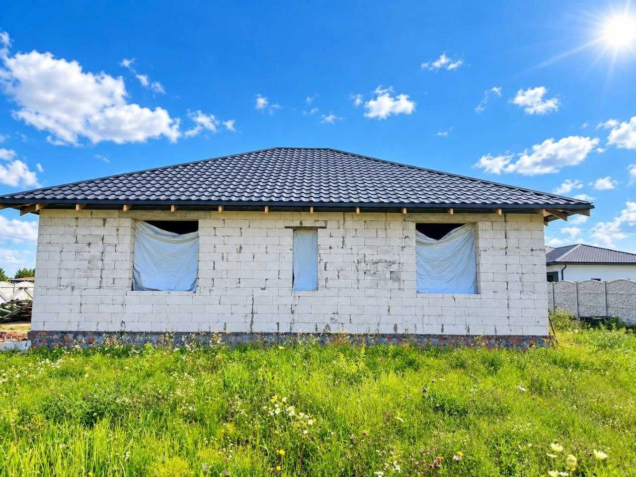 For Sale: Detached House in a Quiet Location, Bobrovytsia
