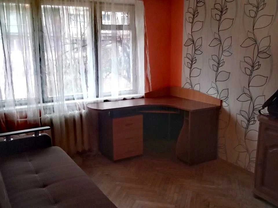 Квартира. Киев, улица Верховной Рады, 22Б.