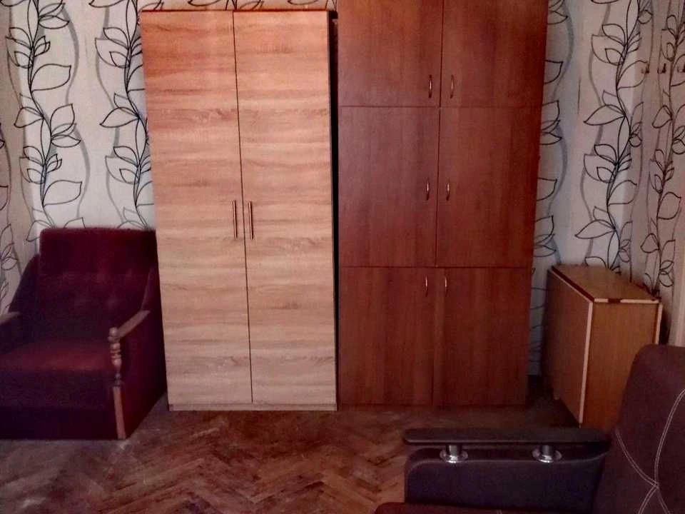 Квартира. Киев, улица Верховной Рады, 22Б.