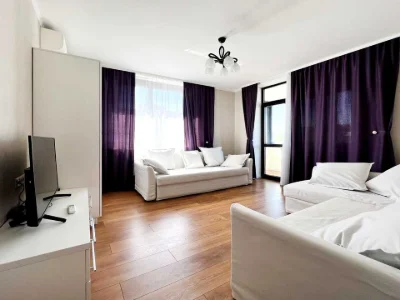 Apartment. Antonovicha st.