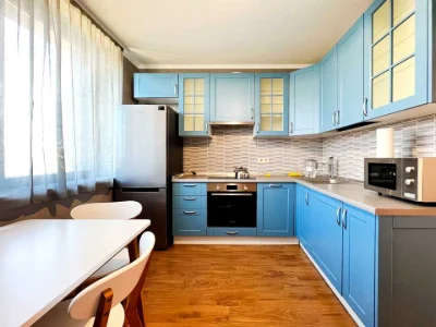 Apartment. Antonovicha st.