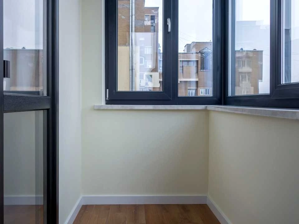 Apartment. Antonovicha st.