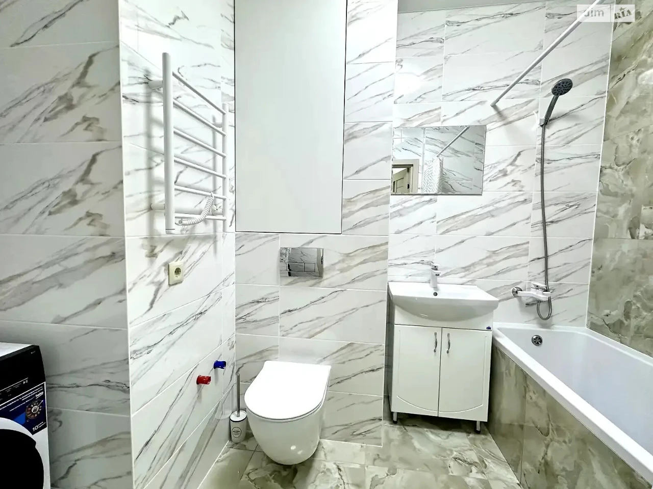 Long-Term Rental Apartment, Теремки-1