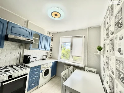 Apartment for Sale - Pereshotvanevyi Massiv