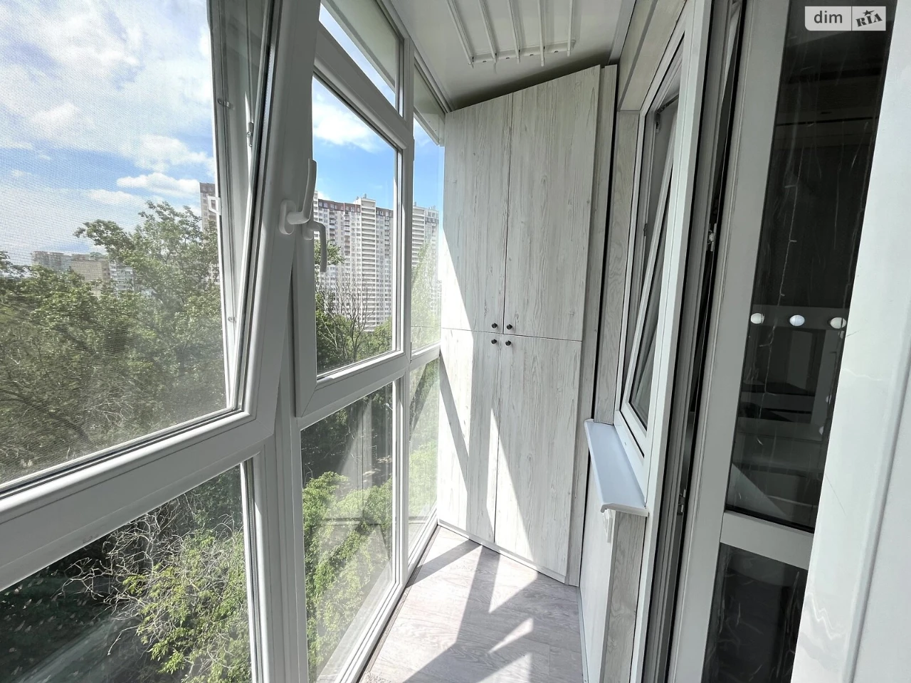 Apartment for Sale - Pereshotvanevyi Massiv