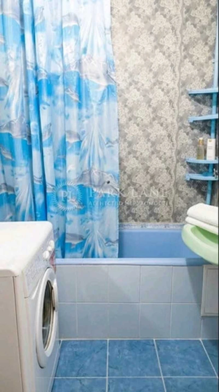 Продаж 2-к квартири в Голосіївському районі
