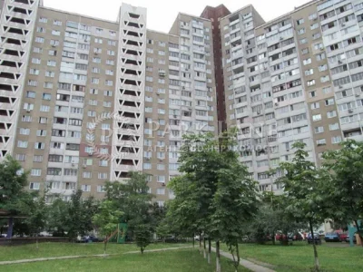 Продаж 2-к квартири в Голосіївському районі