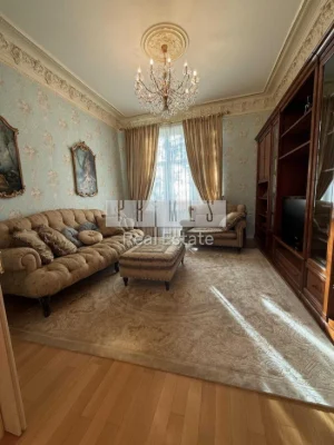 Продаж 3к квартири, вул. Терещенківська, буд.5, Центр