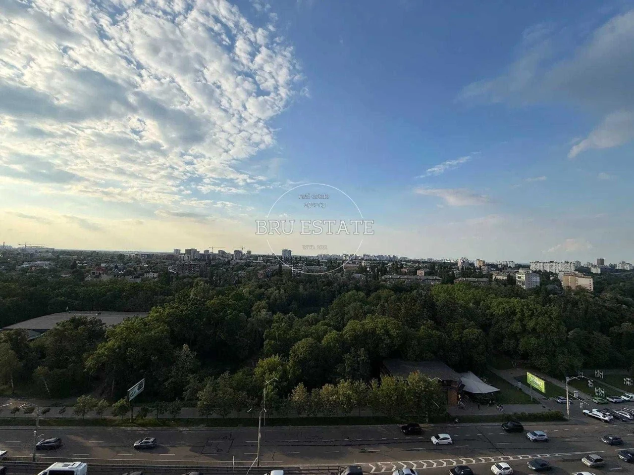 Продаж 2-кімнатної квартири 66 м² ЖК San Francisco пр-т Бере