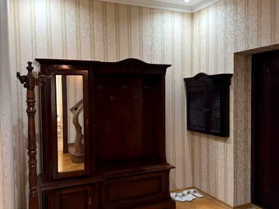 Apartment. Uzhgorod, Vyshneva st.