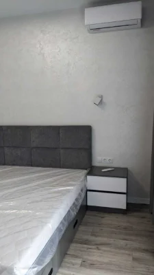 Котедж у центрі міста поруч із пляжем та зеленою зоною відпо