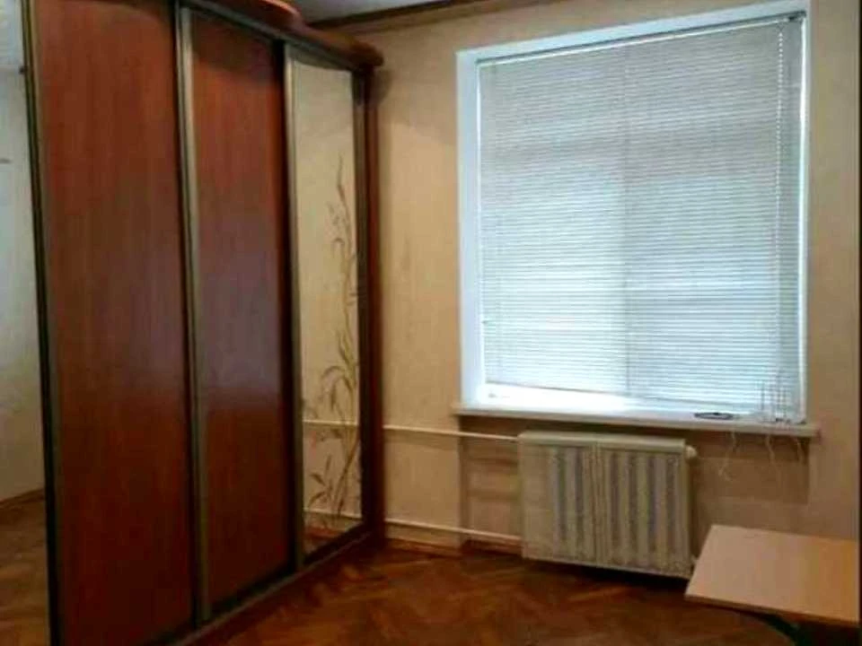 Apartment. Kyiv, Kharkiv Street