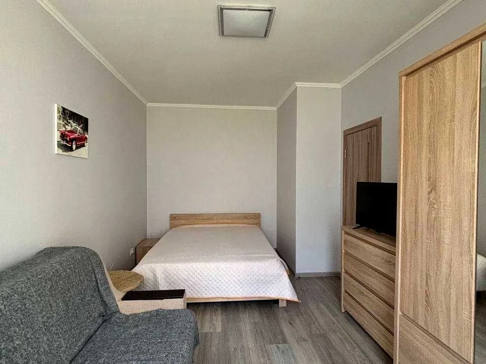 Квартира. Київ, Практична вулиця