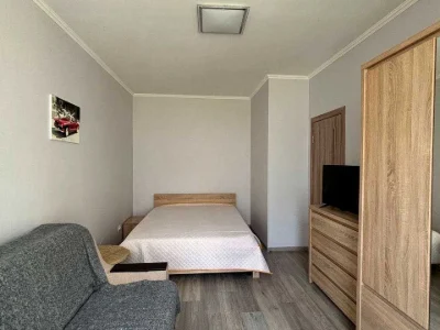 Квартира. Київ, Практична вулиця