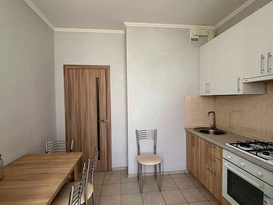 Квартира. Київ, Практична вулиця