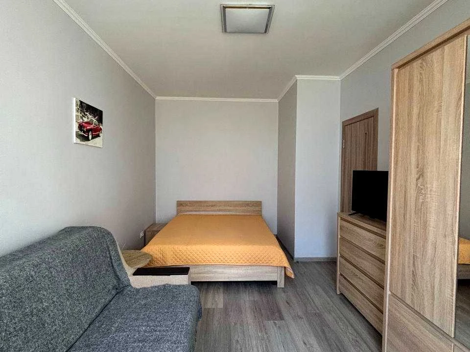 Квартира. Київ, Практична вулиця